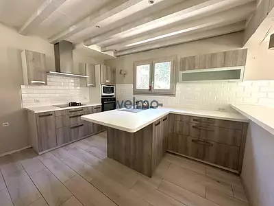 Maison, 242 m²