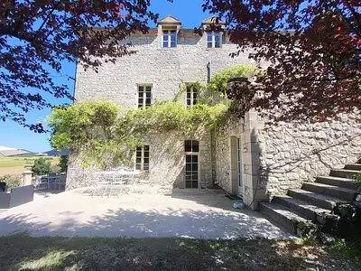Maison, 330 m²
