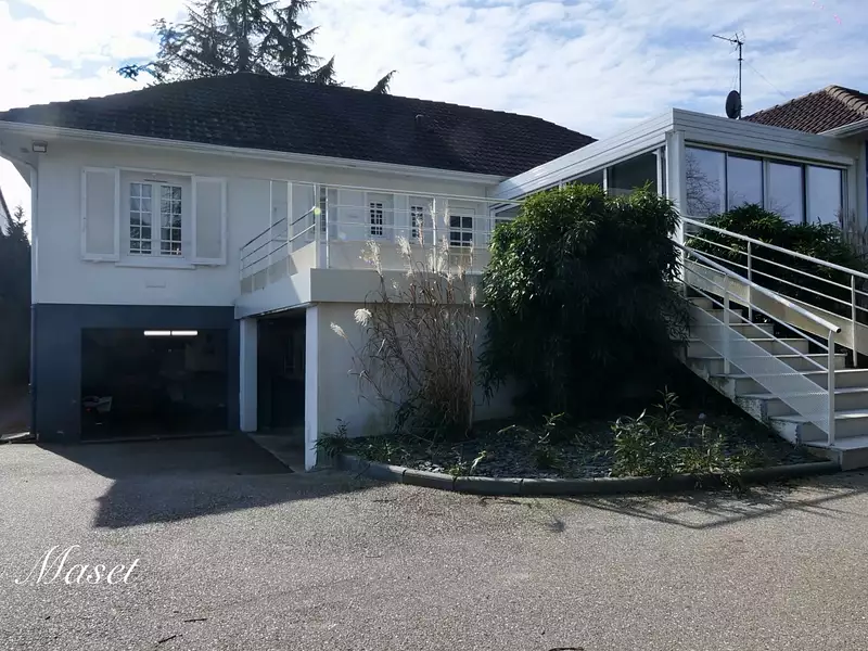 Maison, 234 m²