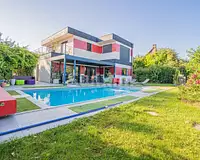 Maison, 197 m²