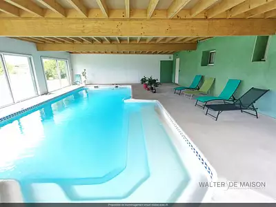 Maison, 240 m²