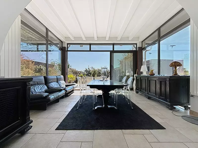 Maison, 285 m²