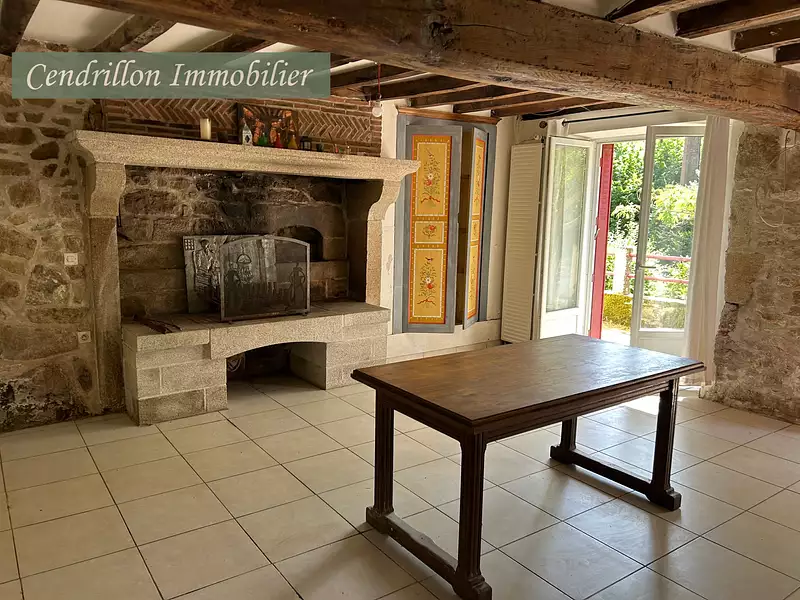 Maison, 168 m²