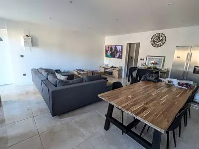 Immeuble, 280 m²
