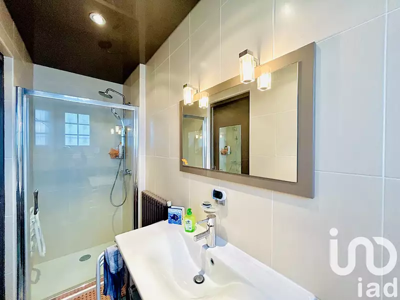 Maison, 202 m²