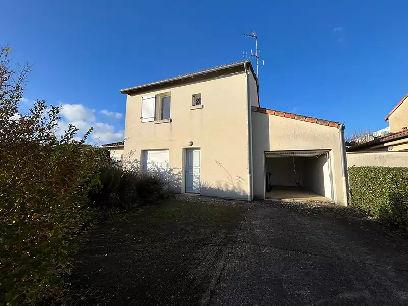 Maison, 95 m²