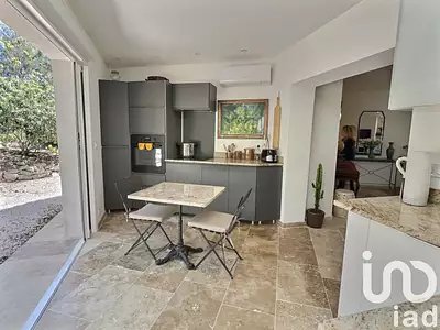 Maison, 179 m²
