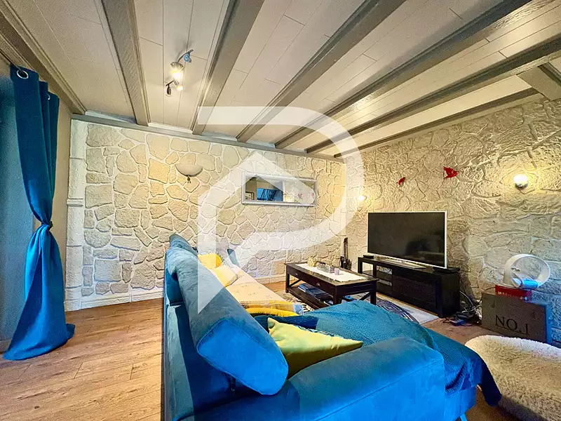 Maison, 180 m²