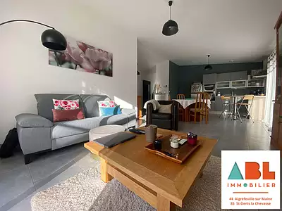 Maison, 84 m²