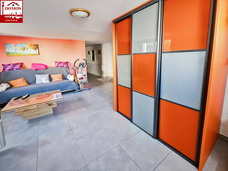 Maison, 180 m²