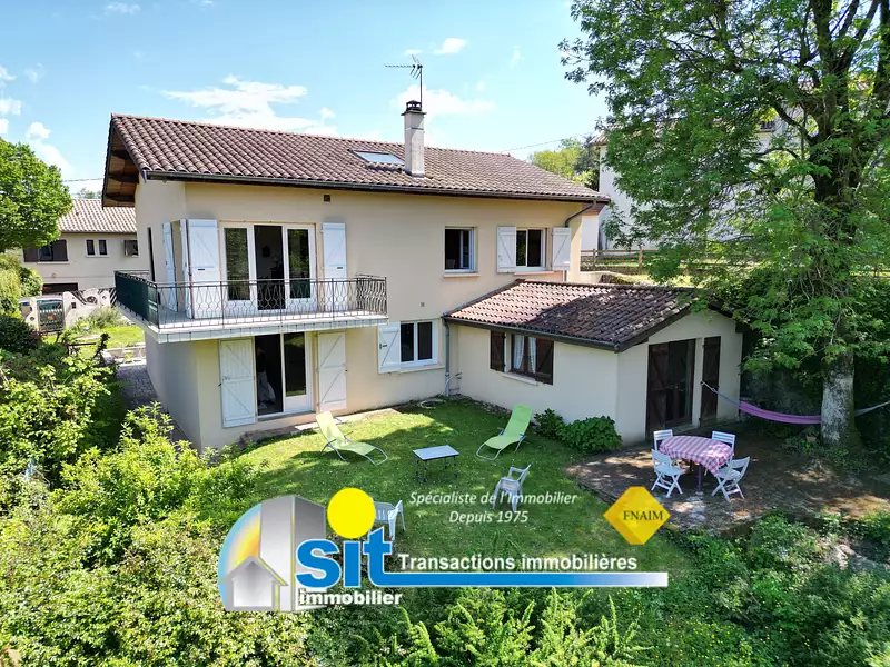 Maison, 200 m²