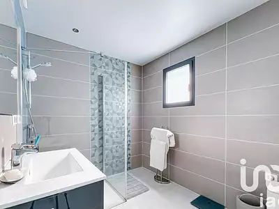 Maison, 170 m²
