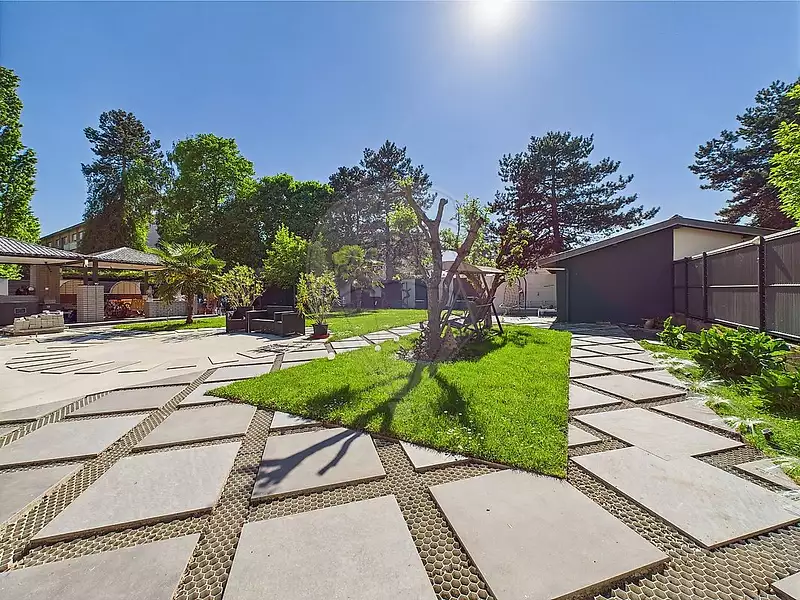 Maison, 255 m²