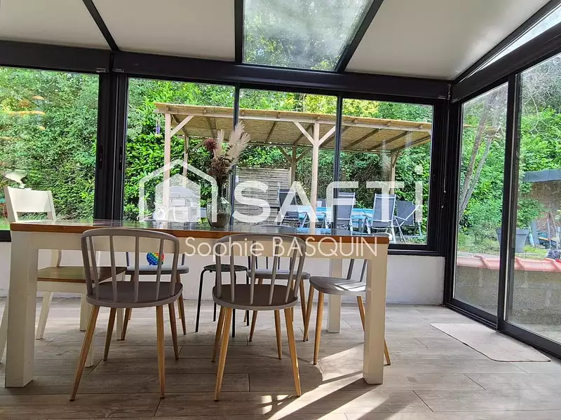 Maison, 131 m²