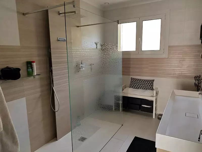 Maison, 235 m²