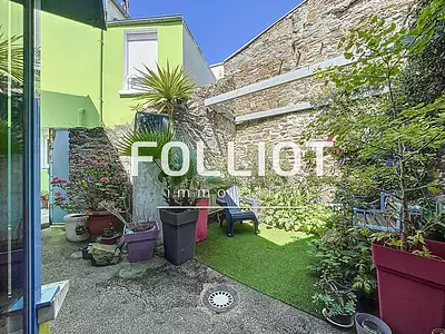 Maison, 182 m²
