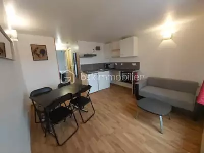 Immeuble, 23 m²