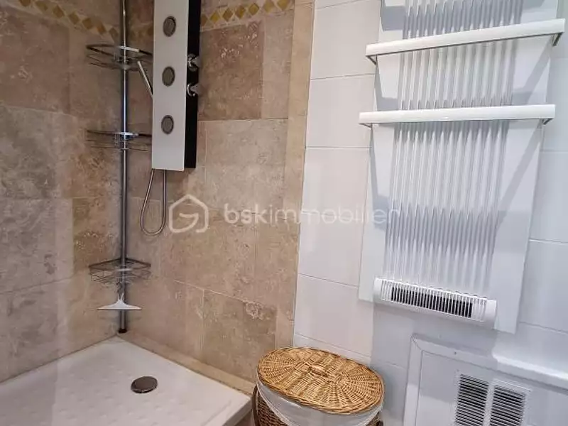 Maison, 239 m²