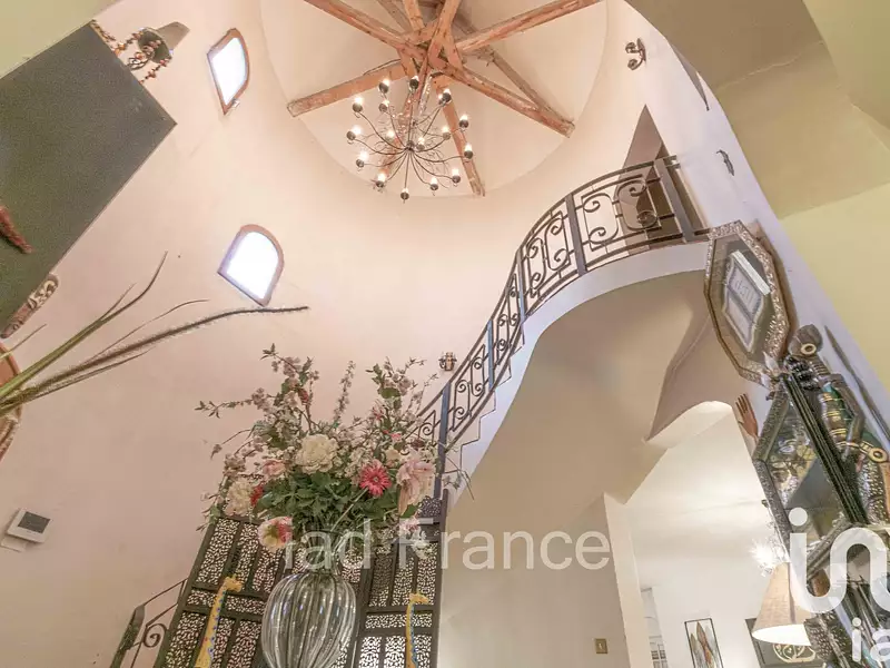 Maison, 270 m²