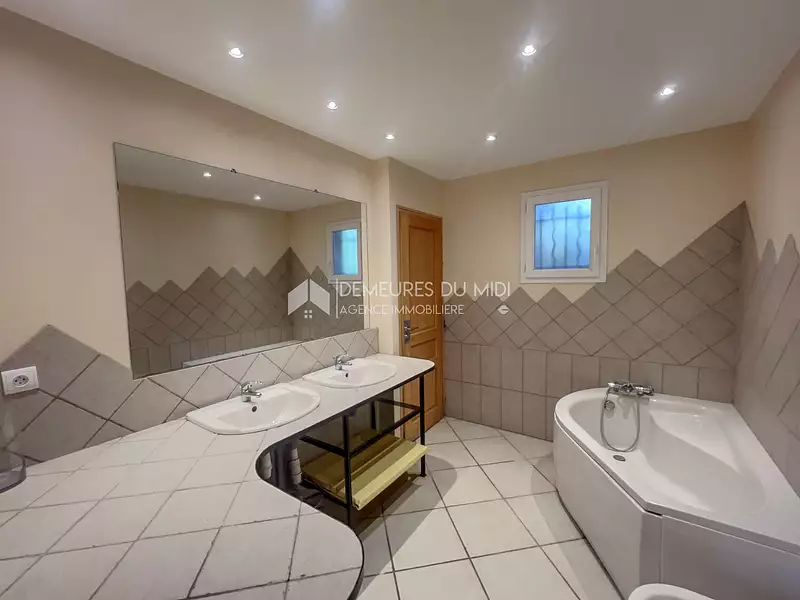 Maison, 134,6 m²