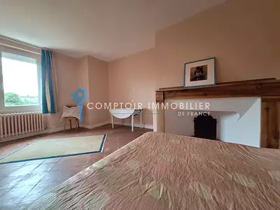 Maison, 240 m²