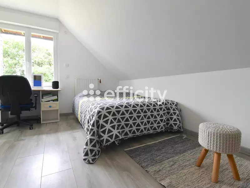 Maison, 111 m²