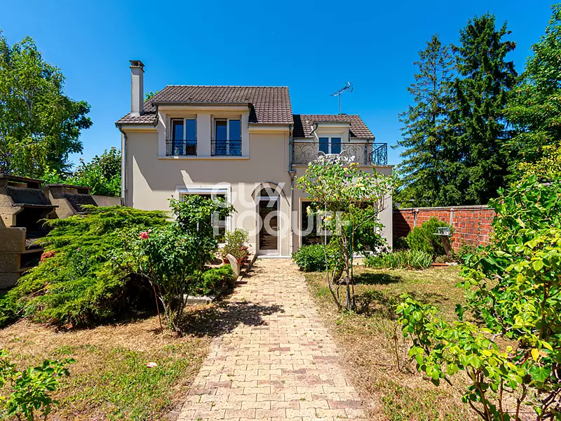 Maison, 160 m²