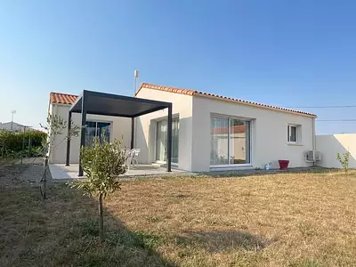 Maison, 99 m²