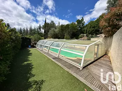 Maison, 185 m²