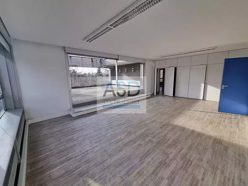 Divers, 390 m²