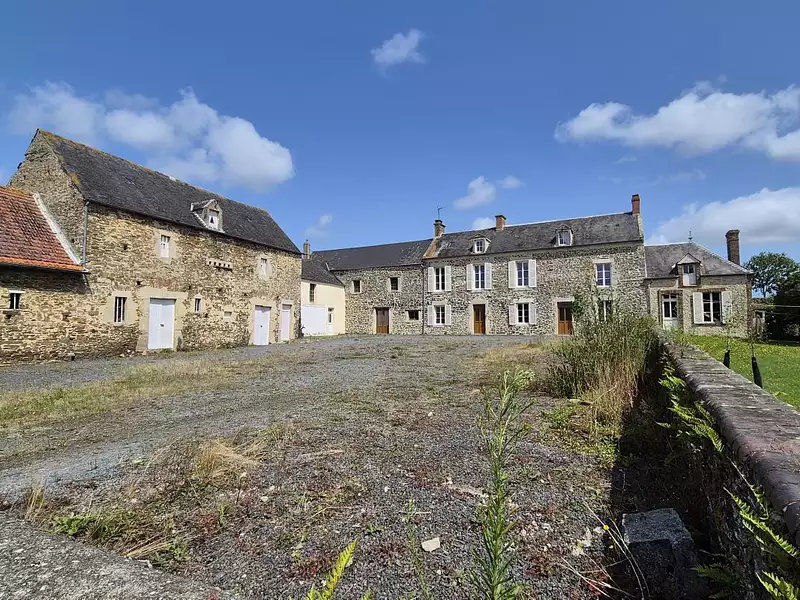 Maison, 180 m²