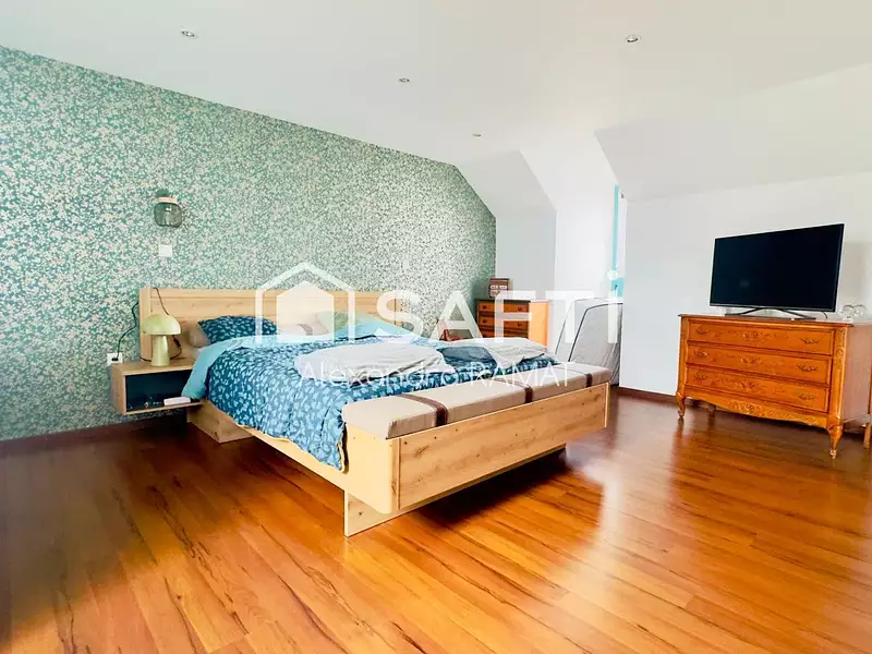 Maison, 146 m²