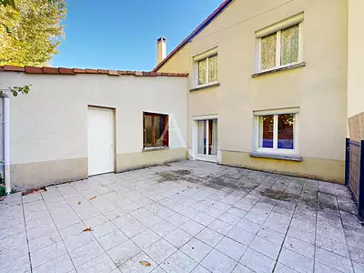 Maison, 121 m²