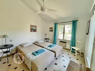 Maison, 192 m²