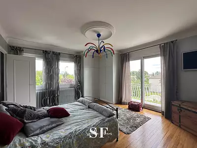 Maison, 310 m²