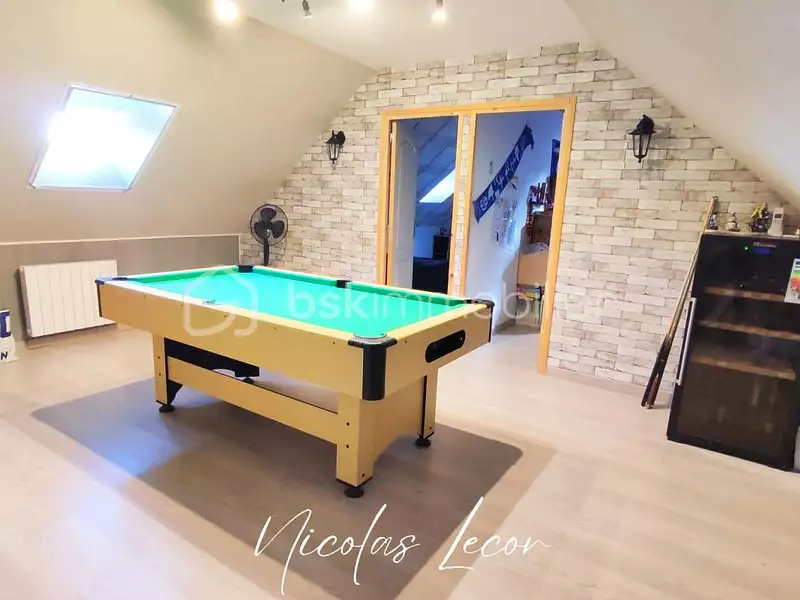 Maison, 145 m²
