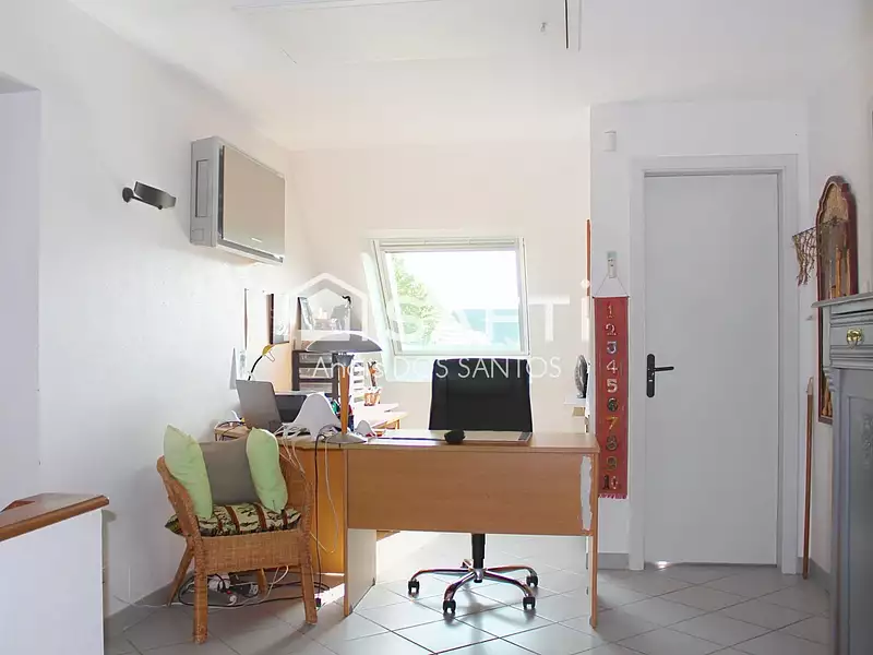Maison, 207 m²