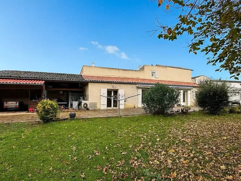 Maison, 148 m²