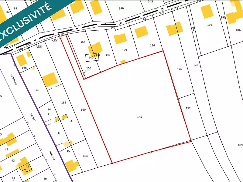 Terrain, 8 640 m²