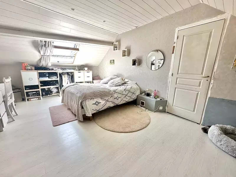 Maison, 230 m²