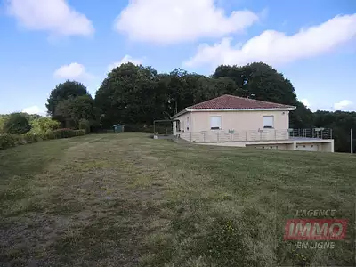 Maison, 275 m²