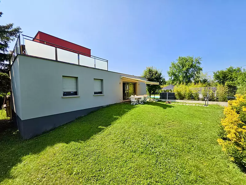 Maison, 204 m²