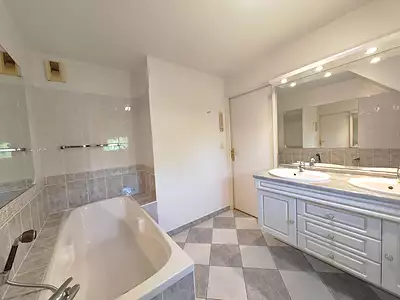Appartement, 110,9 m²