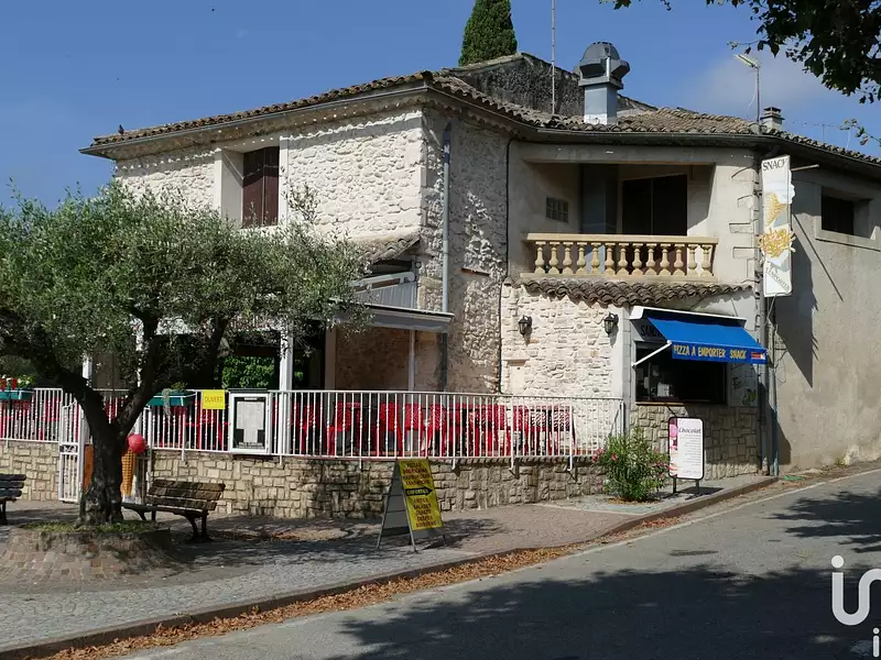 Divers, 240 m²