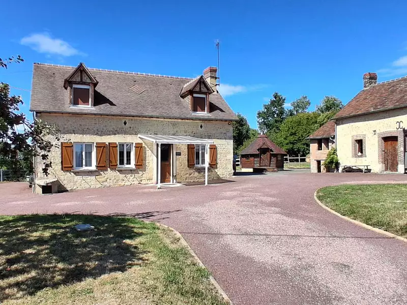 Maison, 185 m²