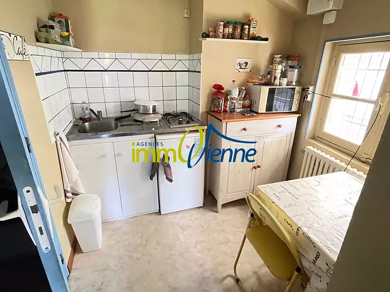 Immeuble, 120 m²