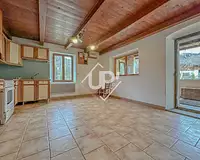 Maison, 271,05 m²