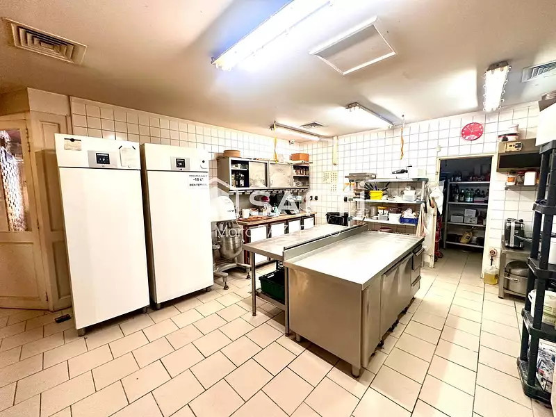 Divers, 230 m²
