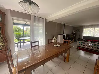 Maison, 185 m²