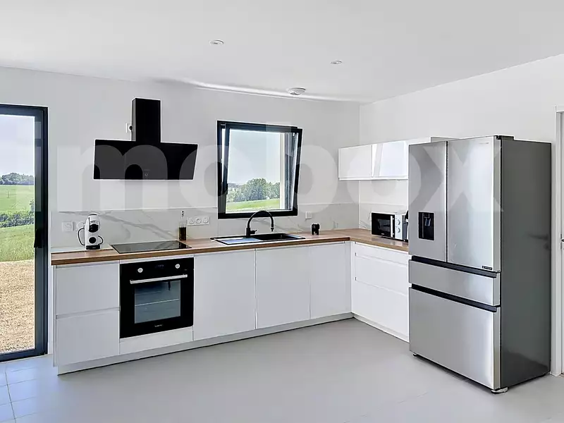 Maison, 83 m²